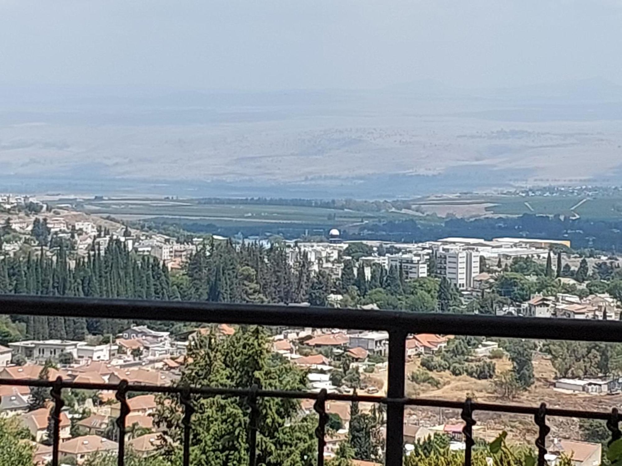 Neve Nof Apartamento Rosh Pinna Quarto foto